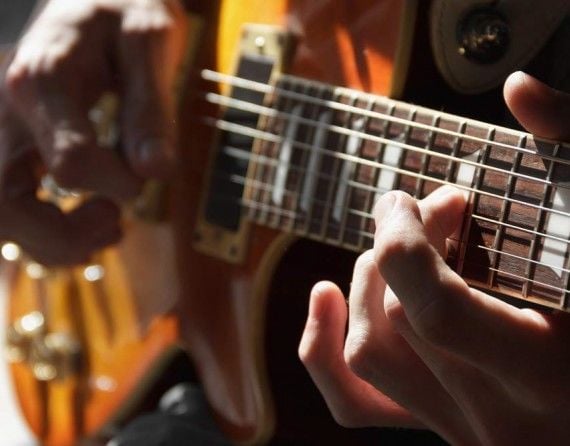 Rota Müzik Akademi Online Elektro Gitar Dersi