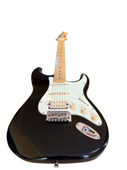 Bullfighter Strat HSS Siyah Elektro Gitar