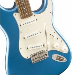 Squier Classic Vibe '60s Stratocaster Laurel Fingerboard Lake Placid Blue Elektro Gitar